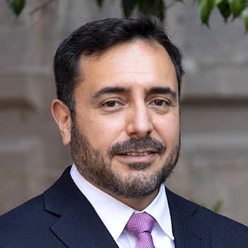 Dr. Arturo Reyes Sandoval