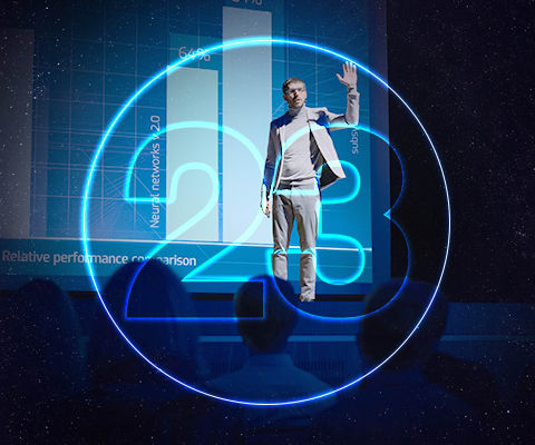 Hexagon Speaker presenting 