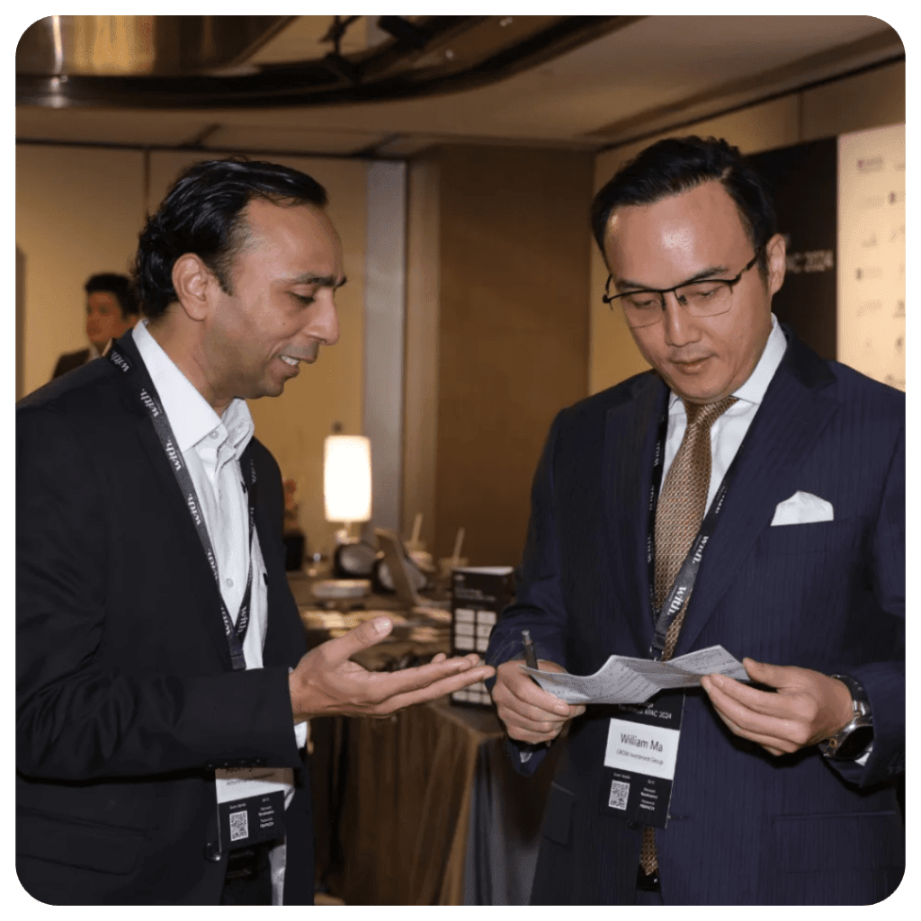 Institutional investors having a conversation at the Pension Bridge Alternatives APAC 