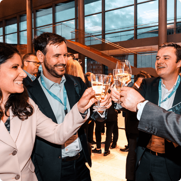 Delegates discussing at European Captive Forum 2023