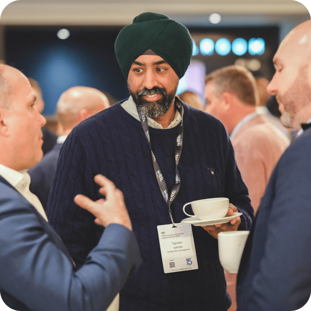 Networking at creating connections at the Hedge Fund COO Club | Europe
