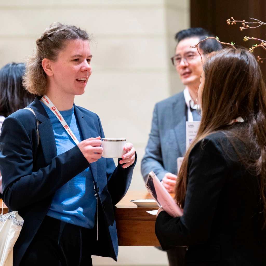 Networking session between delegates at the With Intelligence Hedge Fund COO Summit | APAC