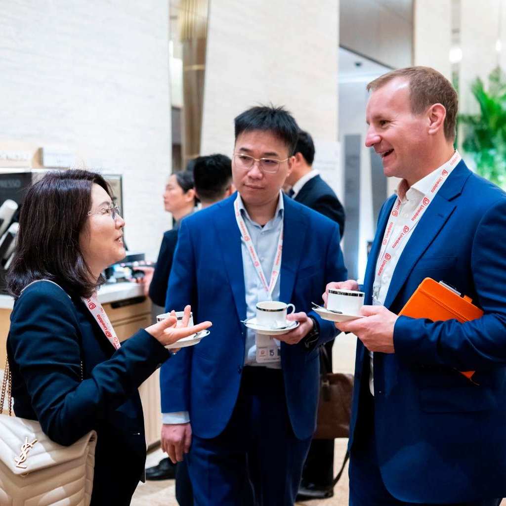 Attendees Informal networking at the With Intelligence Hedge Fund COO Summit | APAC